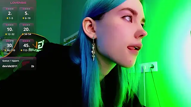 Snapshot of Kiara_Dream chatting on September 25, 2025, 8:59 pm Kiara Dream online show from September 25, 2025, 8:59 pm