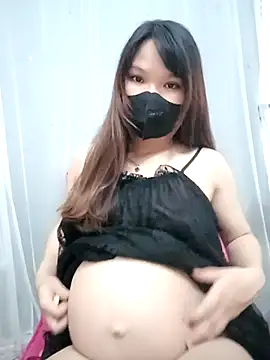 Snapshot of _Wendy- chatting on October 13, 2025, 1:07 am Wendy- online show from October 13, 2025, 1:07 am