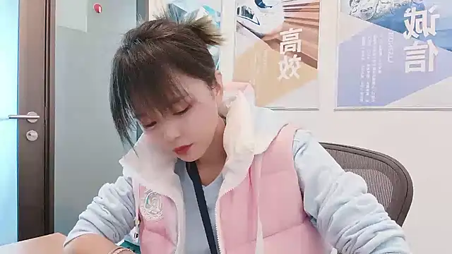 Snapshot of KKMM168 chatting on November 11, 2025, 4:51 am KKMM168 online show from November 11, 2025, 4:51 am