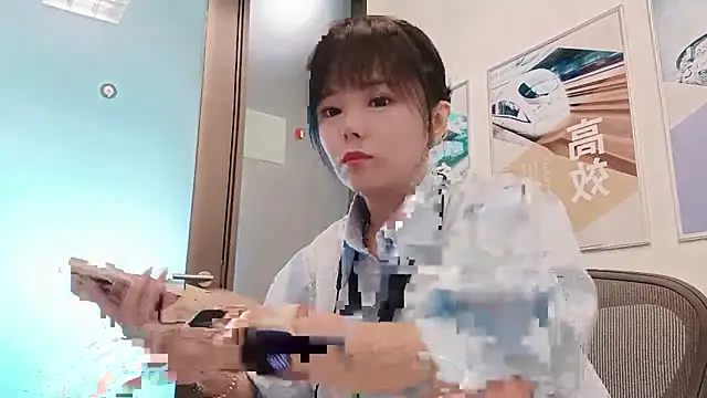 Snapshot of KKMM168 chatting on October 11, 2025, 3:51 am KKMM168 online show from October 11, 2025, 3:51 am