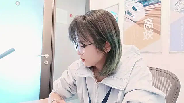 Snapshot of KKMM168 chatting on October 23, 2025, 4:55 am KKMM168 online show from October 23, 2025, 4:55 am