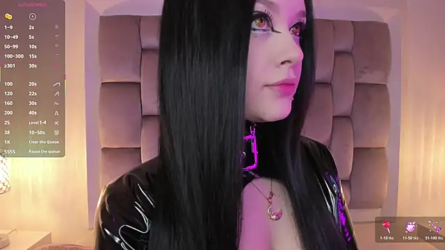 Dannika07 online show from November 27, 2025, 3:40 am