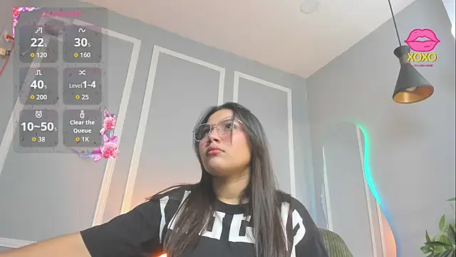 emma  rose1 online show from February 23, 2026, 7:03 pm