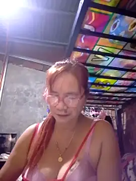 SexyHottMom online show from February 2, 2026, 2:21 am