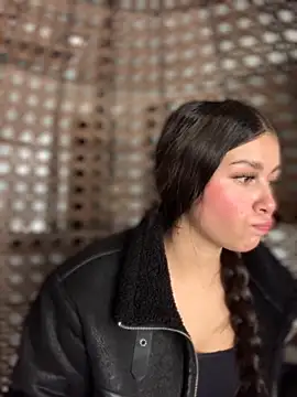 Snapshot of Linda_LS chatting on October 8, 2025, 1:56 pm Linda LS online show from October 8, 2025, 1:56 pm