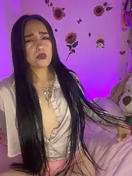 Snapshot of MiaRousexxx_ chatting on October 28, 2025, 2:34 am MiaRousexxx  online show from October 28, 2025, 2:34 am