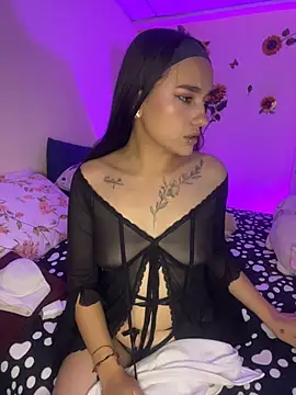 Snapshot of MiaRousexxx_ chatting on October 27, 2025, 2:56 am MiaRousexxx  online show from October 27, 2025, 2:56 am