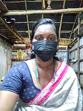 Snapshot of Tamildivya18 chatting on October 9, 2025, 3:51 am Tamildivya18 online show from October 9, 2025, 3:51 am