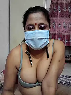 mature mimi online show from November 15, 2025, 5:50 pm