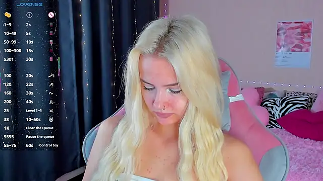 murmiace online show from September 28, 2025, 10:33 am