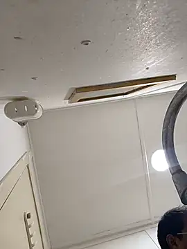 Snapshot of moonflower25 chatting on October 2, 2025, 6:06 am moonflower25 online show from October 2, 2025, 6:06 am