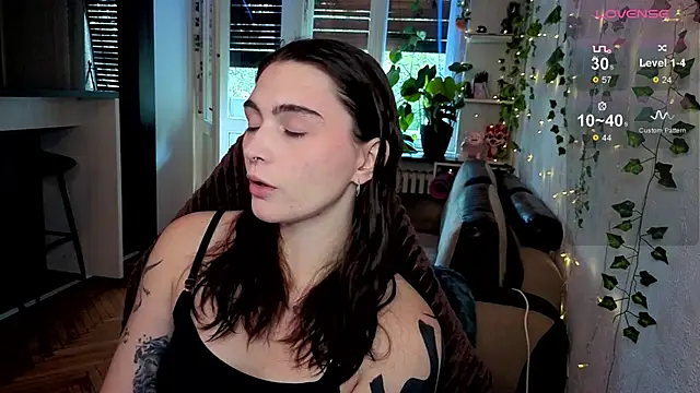 dorfmatratze   online show from October 9, 2025, 8:15 am