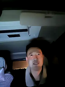 Snapshot of huanhuanaaaaa chatting on February 13, 2026, 10:37 am huanhuanaaaaa online show from February 13, 2026, 10:37 am