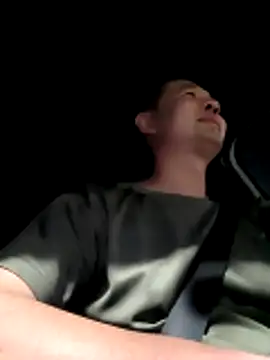 huanhuanaaaaa online show from April 14, 2026, 1:38 pm