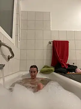 Snapshot of Emilia_Mausi chatting on September 25, 2025, 7:31 pm Emilia Mausi online show from September 25, 2025, 7:31 pm