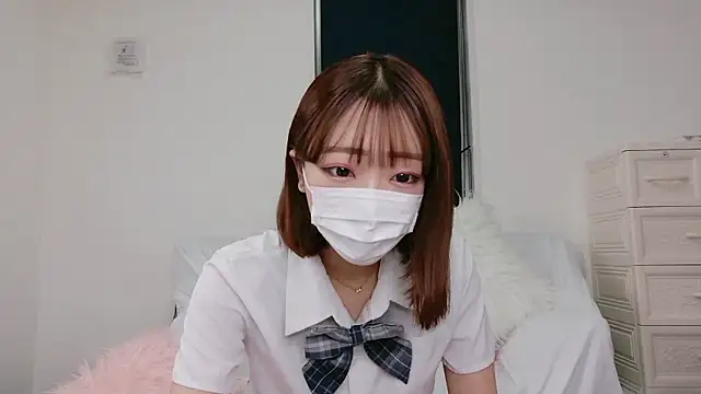 Snapshot of Rina_72 chatting on September 28, 2025, 8:21 am Rina 72 online show from September 28, 2025, 8:21 am