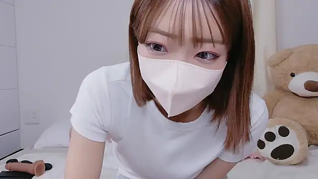 Snapshot of Rina_72 chatting on October 13, 2025, 11:12 am Rina 72 online show from October 13, 2025, 11:12 am