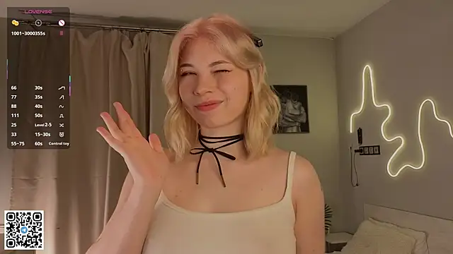 Snapshot of SibleyDurborow chatting on October 14, 2025, 4:13 am SibleyDurborow online show from October 14, 2025, 4:13 am