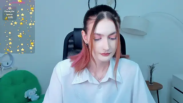 EasterBlink online show from December 15, 2025, 10:10 am