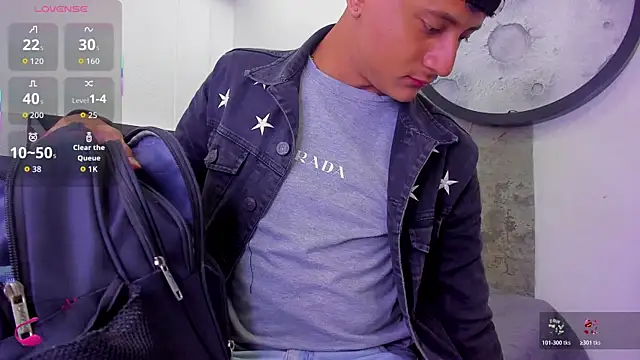  Leohot  online show from March 27, 2026, 3:26 am