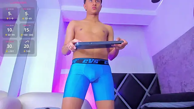  Leohot  online show from March 11, 2026, 3:55 am