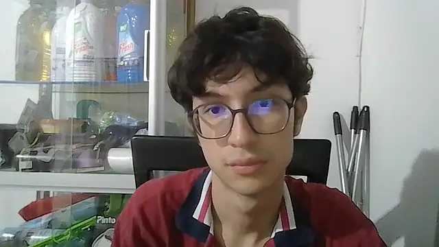 Snapshot of Kevintdx chatting on September 27, 2025, 3:56 am Kevintdx online show from September 27, 2025, 3:56 am