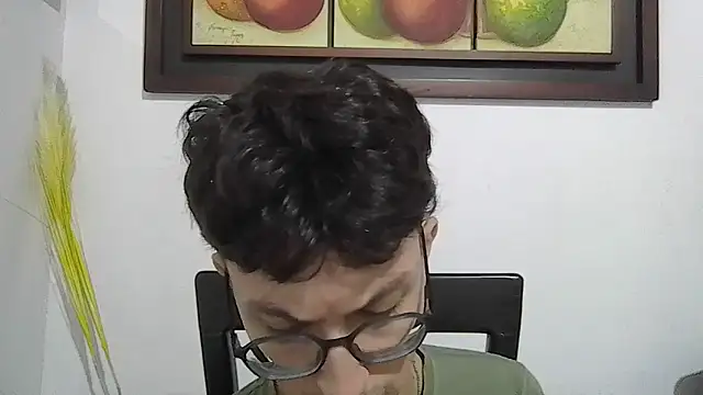 Snapshot of Kevintdx chatting on October 25, 2025, 2:11 am Kevintdx online show from October 25, 2025, 2:11 am