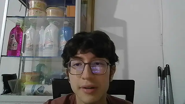 Snapshot of Kevintdx chatting on October 2, 2025, 2:59 am Kevintdx online show from October 2, 2025, 2:59 am