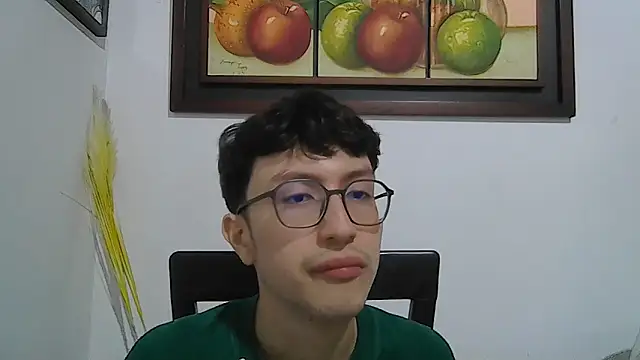 Snapshot of Kevintdx chatting on October 30, 2025, 3:05 am Kevintdx online show from October 30, 2025, 3:05 am