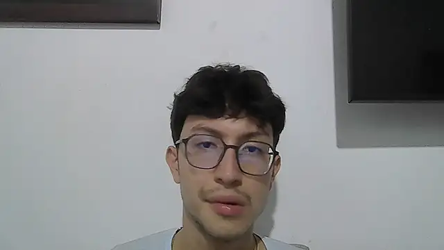 Snapshot of Kevintdx chatting on November 9, 2025, 2:48 am Kevintdx online show from November 9, 2025, 2:48 am