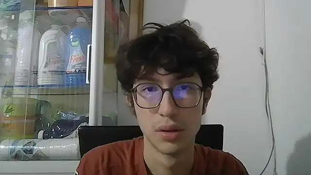 Snapshot of Kevintdx chatting on October 15, 2025, 2:54 am Kevintdx online show from October 15, 2025, 2:54 am