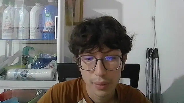 Snapshot of Kevintdx chatting on October 9, 2025, 4:13 am Kevintdx online show from October 9, 2025, 4:13 am