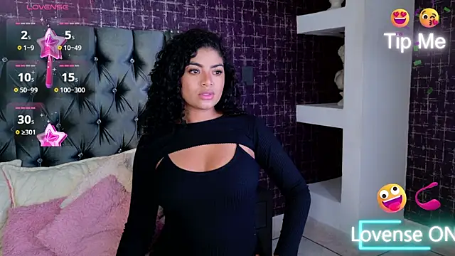 Snapshot of Carly_Monroe_ chatting on September 18, 2025, 10:46 pm Carly Monroe  online show from September 18, 2025, 10:46 pm