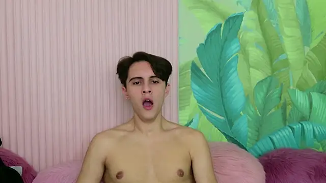 Snapshot of Jefrey_Carter chatting on October 14, 2025, 8:42 pm Jefrey Carter online show from October 14, 2025, 8:42 pm