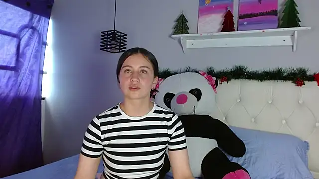 Zaaida  online show from December 16, 2025, 4:44 pm