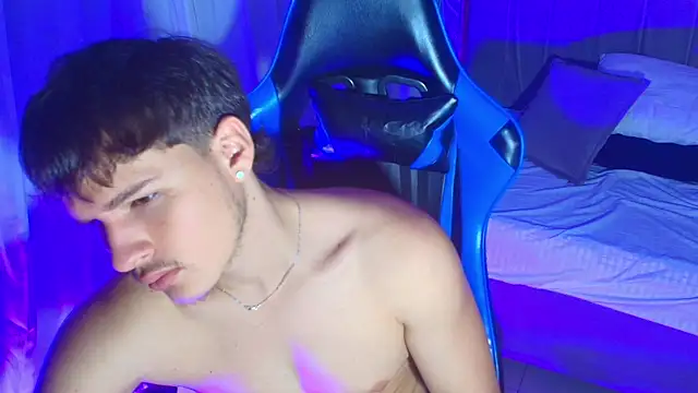 SEXYBOY VC online show from October 3, 2025, 12:17 pm