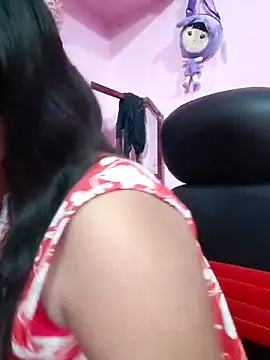 Redchery online show from April 21, 2026, 4:57 pm
