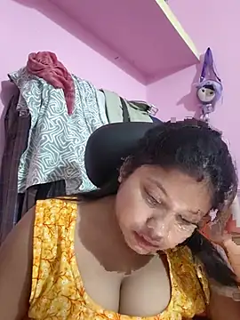 Redchery online show from July 7, 2026, 4:43 pm