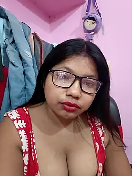 Redchery online show from June 11, 2026, 6:05 pm