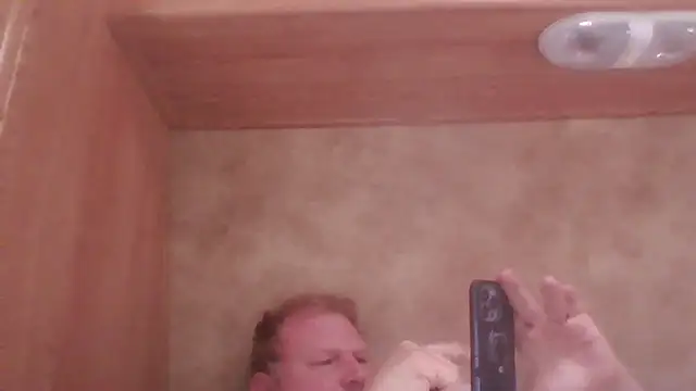 Snapshot of fisherman1015 chatting on September 11, 2025, 8:31 pm fisherman1015 online show from September 11, 2025, 8:31 pm