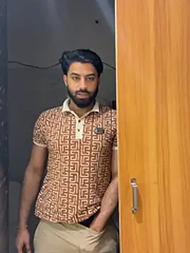 hottestboy03 online show from February 12, 2026, 6:24 am