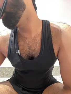 Snapshot of hottestboy03 chatting on September 21, 2025, 7:46 am hottestboy03 online show from September 21, 2025, 7:46 am