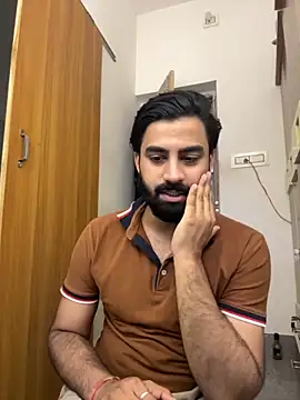 Snapshot of hottestboy03 chatting on October 24, 2025, 6:45 am hottestboy03 online show from October 24, 2025, 6:45 am