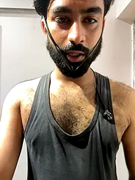 Snapshot of hottestboy03 chatting on September 22, 2025, 5:02 am hottestboy03 online show from September 22, 2025, 5:02 am