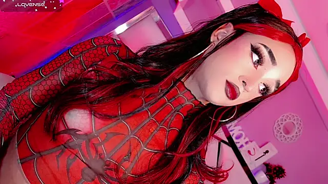 Snapshot of Ariia-janee chatting on October 1, 2025, 5:23 am Ariia-janee online show from October 1, 2025, 5:23 am