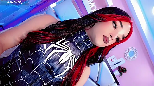 Snapshot of Ariia-janee chatting on September 27, 2025, 6:19 am Ariia-janee online show from September 27, 2025, 6:19 am