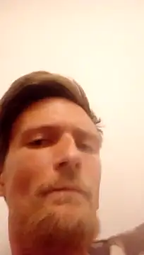 Snapshot of AcquiredCompound chatting on October 16, 2025, 4:26 pm AcquiredCompound online show from October 16, 2025, 4:26 pm