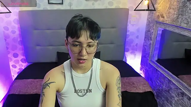 Snapshot of emahills__axelrose chatting on September 25, 2025, 11:11 pm emahills  axelrose online show from September 25, 2025, 11:11 pm