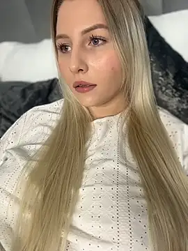 Snapshot of Amy_mit chatting on September 29, 2025, 11:16 am Amy mit online show from September 29, 2025, 11:16 am