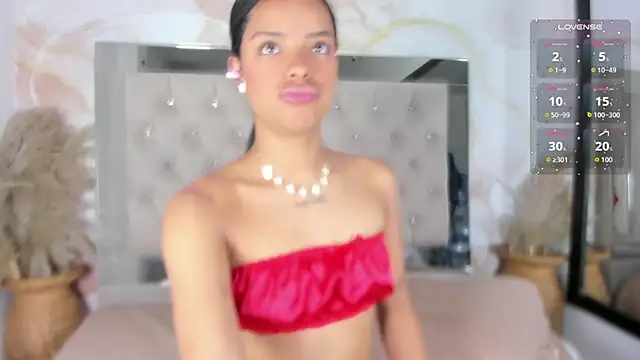 Luna Tylor online show from September 23, 2025, 3:46 am